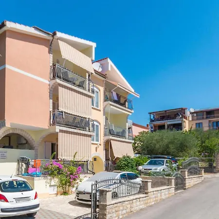 Appartement In Sveti Filip i Jakov