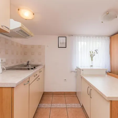 2 Bedroom In Sveti Filip i Jakov